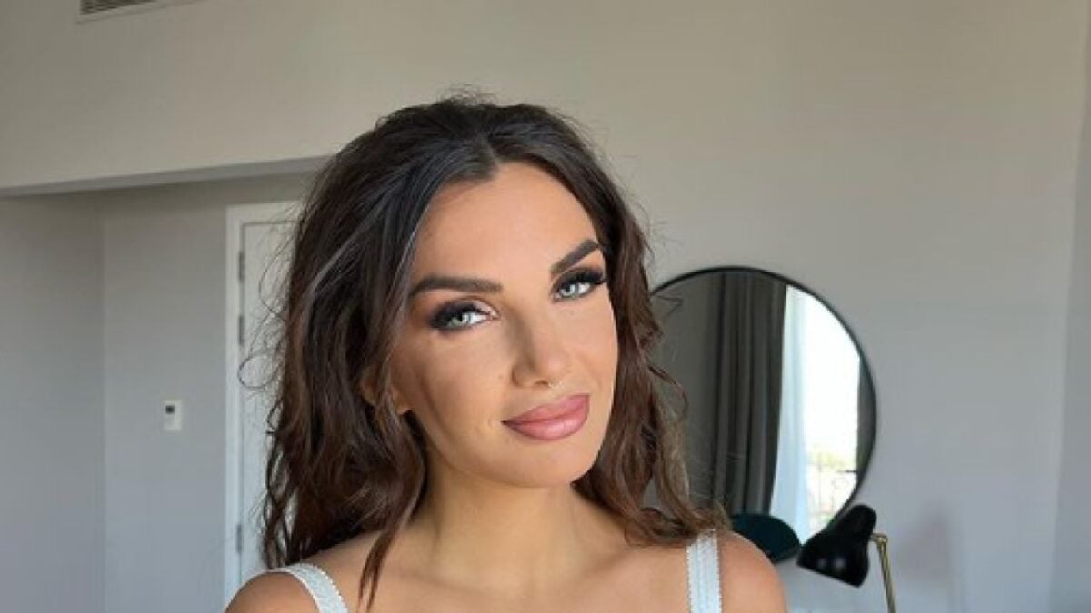 Elettra Lamborghini su Instagram regala ai Fan due Scatti super Hot (FOTO)