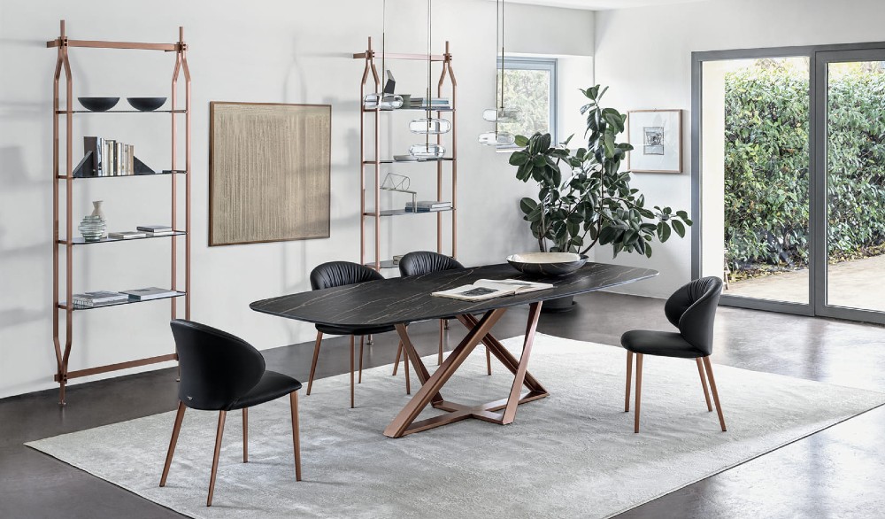 Galleria foto 'I Tavoli con gamba centrale sono una scelta funzionale e di Stile. Ecco quali scegliere…' - foto 3