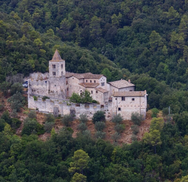 Galleria foto 'Il Borgo più misterioso d’Italia si trova in Umbria!' - foto 1