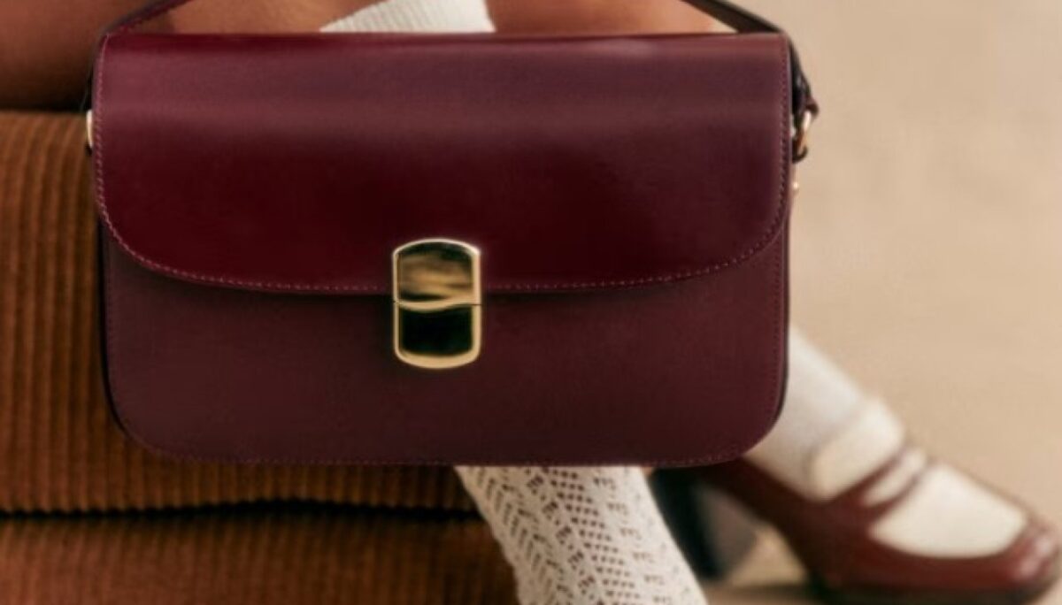 Passione Burgundy: i capi e gli accessori nel colore che valorizza ogni look