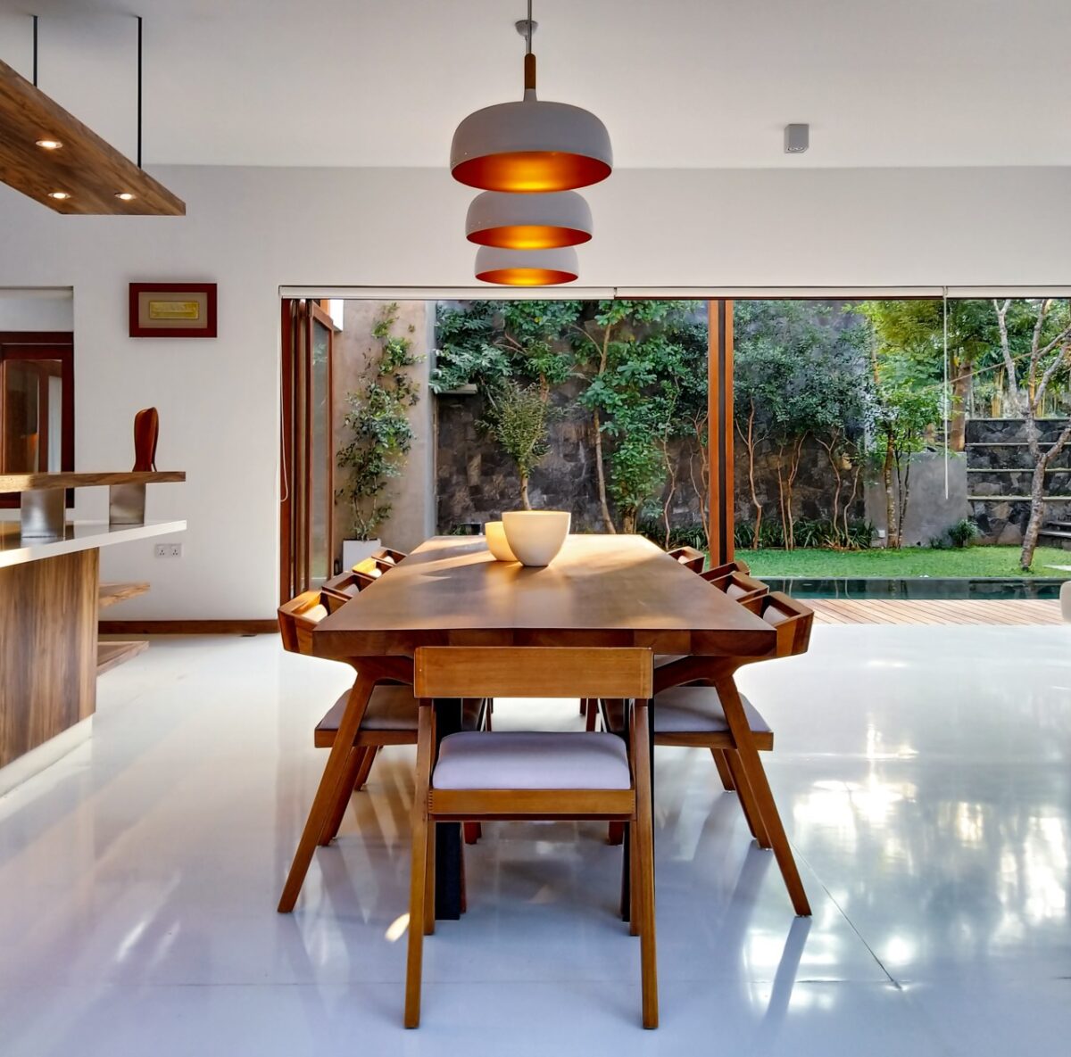 Galleria foto 'Come arredare una Sala da Pranzo in Stile Minimalista…' - foto 2