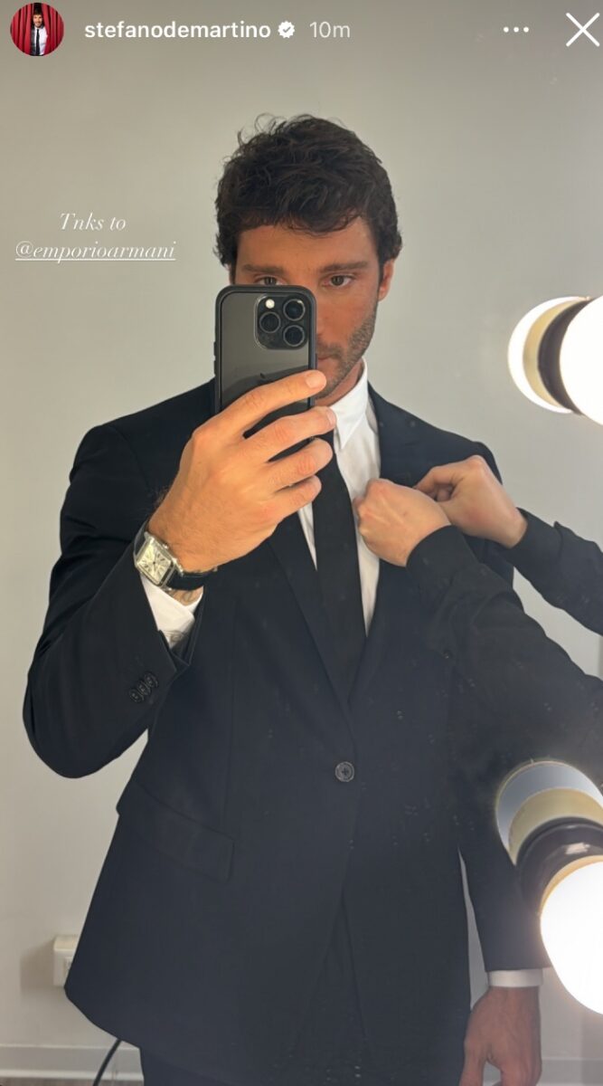 Galleria foto 'Stefano De Martino, che visione in Emporio Armani (FOTO)' - foto 1