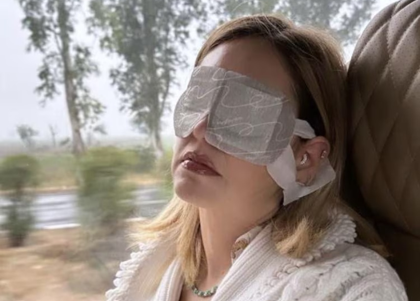 Galleria foto 'I nuovi Patch occhi da provare subito per arrivare rilassate a Natale' - foto 7