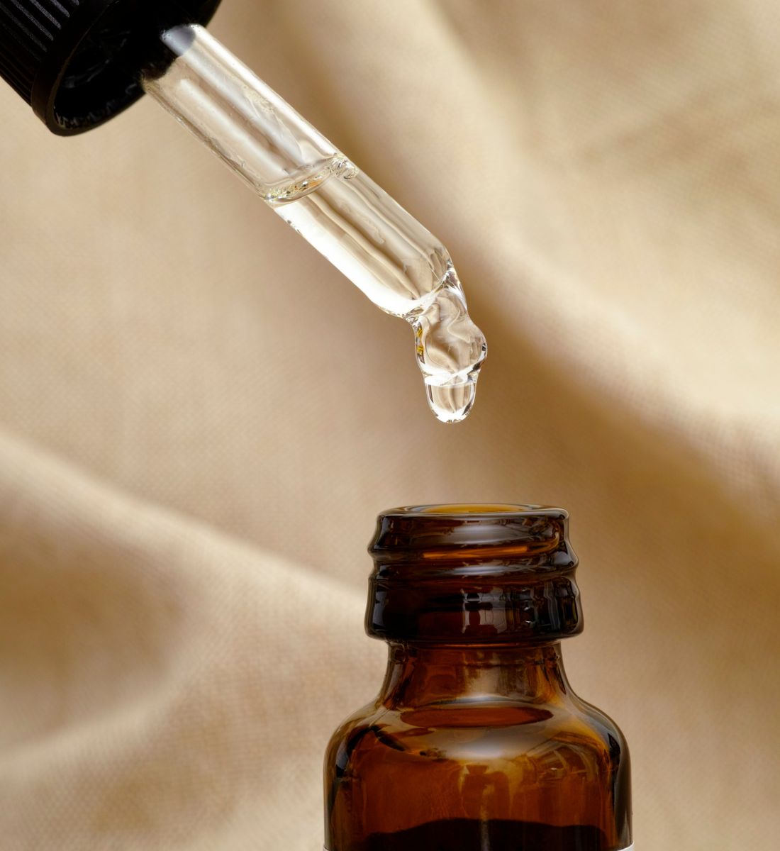 Galleria foto 'Tea Tree Oil, 5 benefici per la pelle che forse non conosci' - foto 1