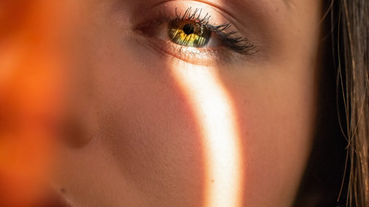 Galleria foto 'L’Olio Viso va bene davvero per tutti i tipi di Pelle? E quali sono i Benefici?' - foto 4