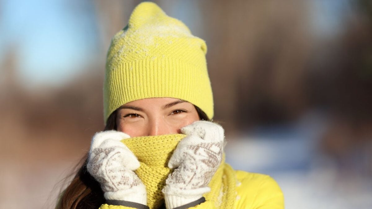 Dalle mani ai capelli, 7 tips per una beauty routine antifreddo