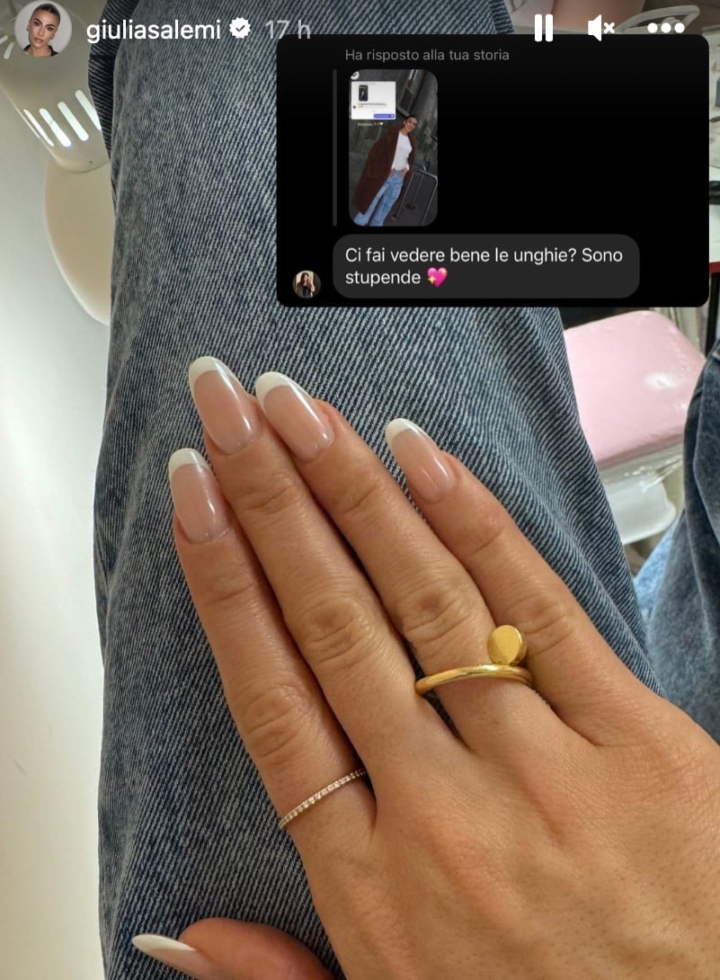 Galleria foto 'Giulia Salemi sfoggia la Manicure super chic, guarda (FOTO)' - foto 1