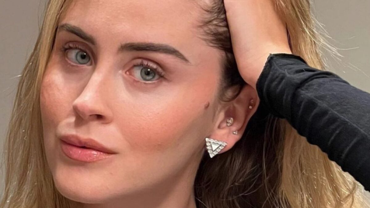 Valentina Ferragni, il look per la Paris Fashion Week è super glamour (FOTO)