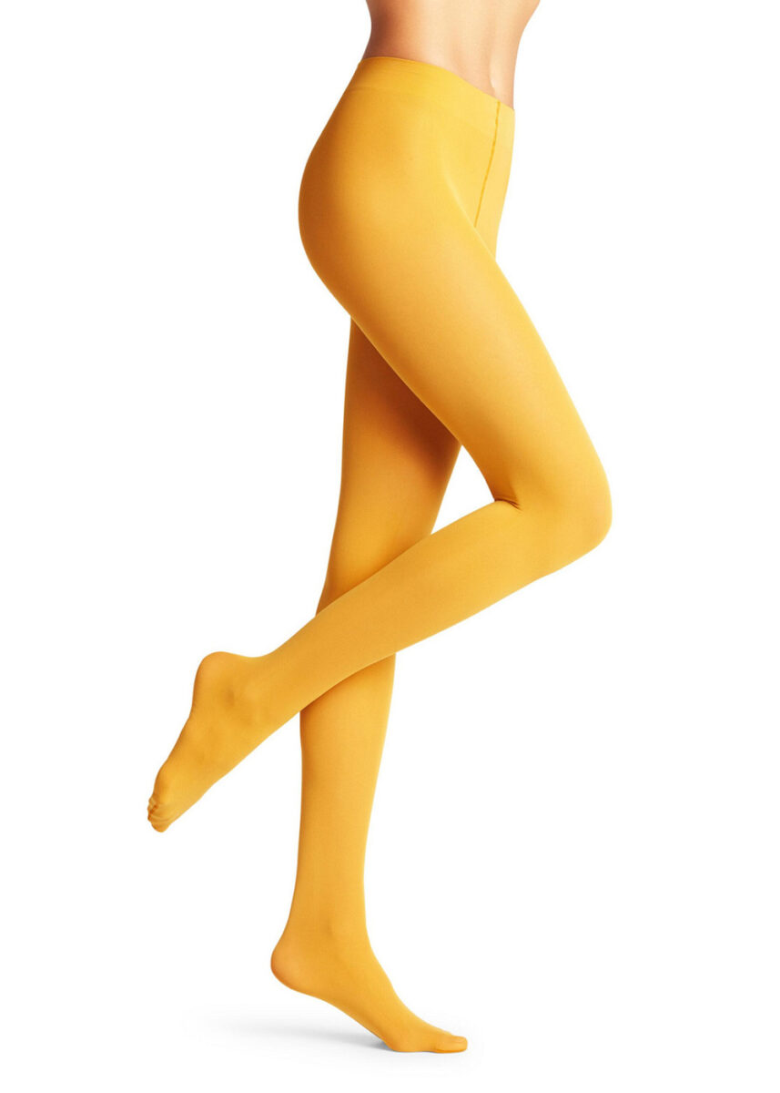 Galleria foto 'Collant colorati: il fashion trend 2024 da provare ASAP' - foto 7