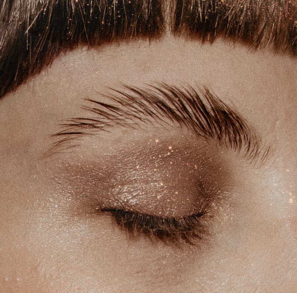 Galleria foto 'Se sogni Sopracciglia perfette fai molta attenzione a questi Errori!' - foto 3