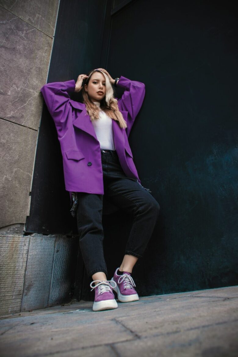outfit viola