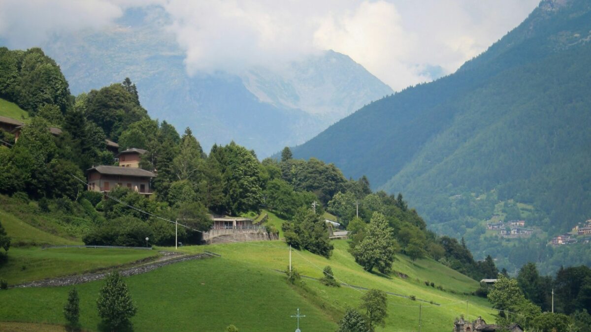 Il Borgo più bello dell’Alta Val Seriana, un luogo incantevole a due passi da Bergamo