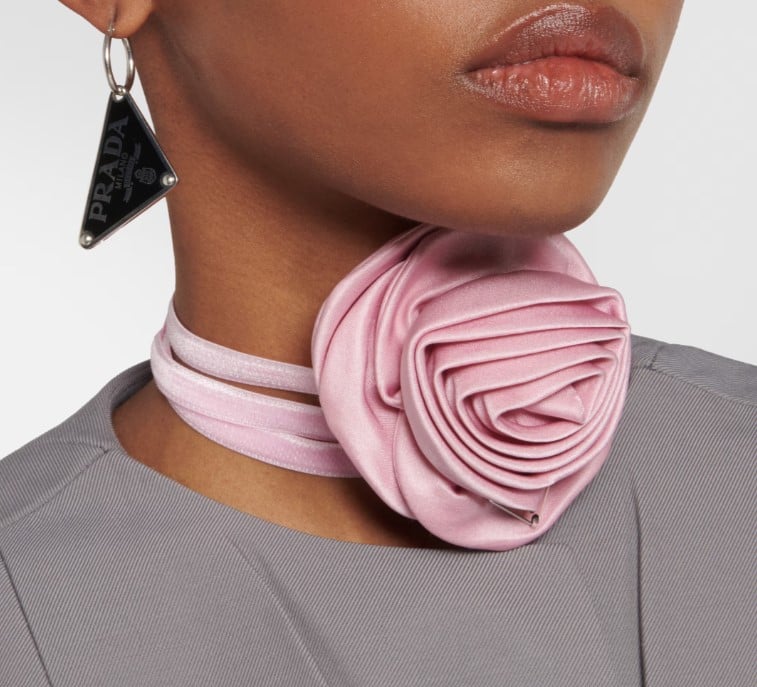 choker_prada