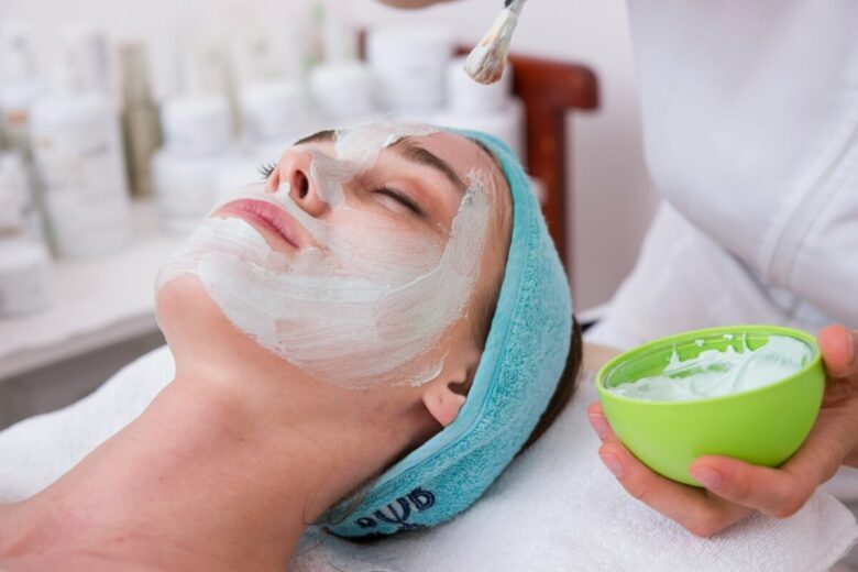 Cos’è il Facial Cupping e perché dovresti assolutamente provarlo! Cos’è il Facial Cupping e perché dovresti assolutamente provarlo!