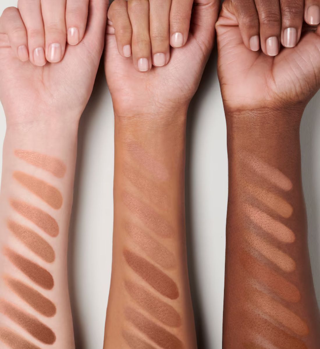 Galleria foto '7 Bronzer per il contouring ma non solo: ecco la nostra Top di Primavera…' - foto 1