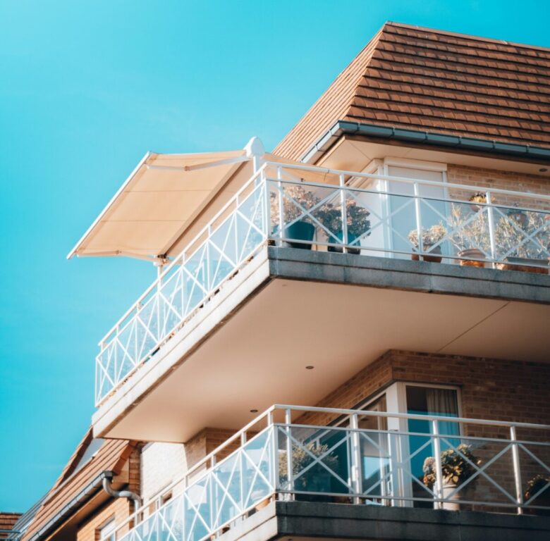 come decorare il balcone