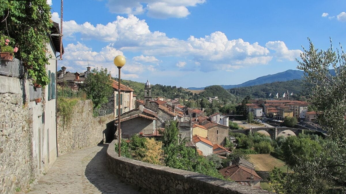 Borghi della Lunigiana, le location ideali per un break primaverile