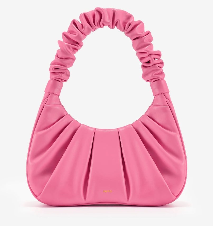 Galleria foto '6 Borse Rosa per rendere unici i tuoi Look Primaverili…' - foto 5