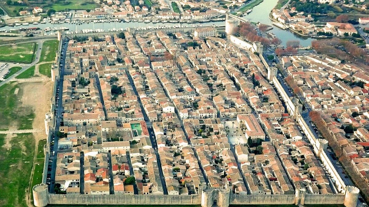 Mini break di Primavera tra i bellissimi borghi della Camargue, perle francesi di rara bellezza…