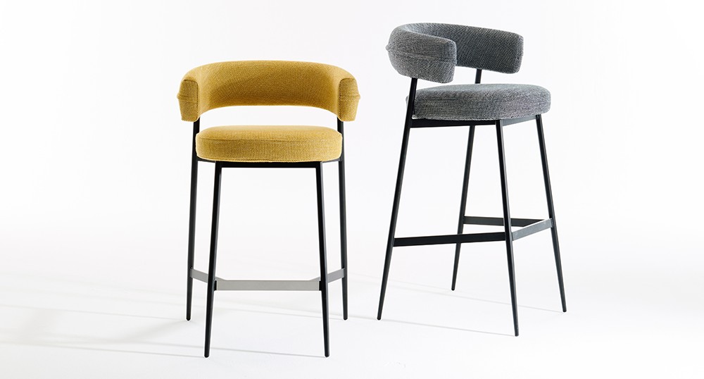 Galleria foto 'Sgabelli di Design, i più originali e belli per arredare la zona living' - foto 8