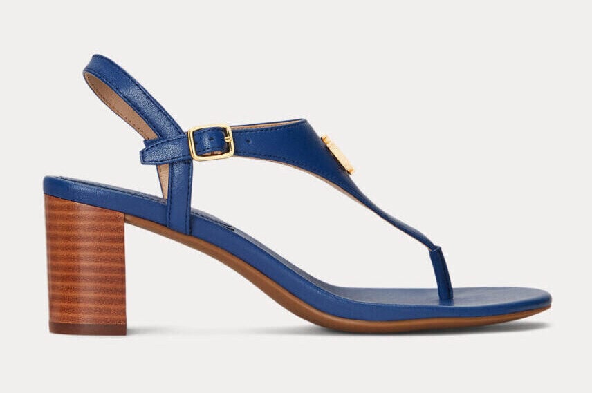 Galleria foto 'Infradito con tacco, ecco le più trendy del momento…' - foto 7