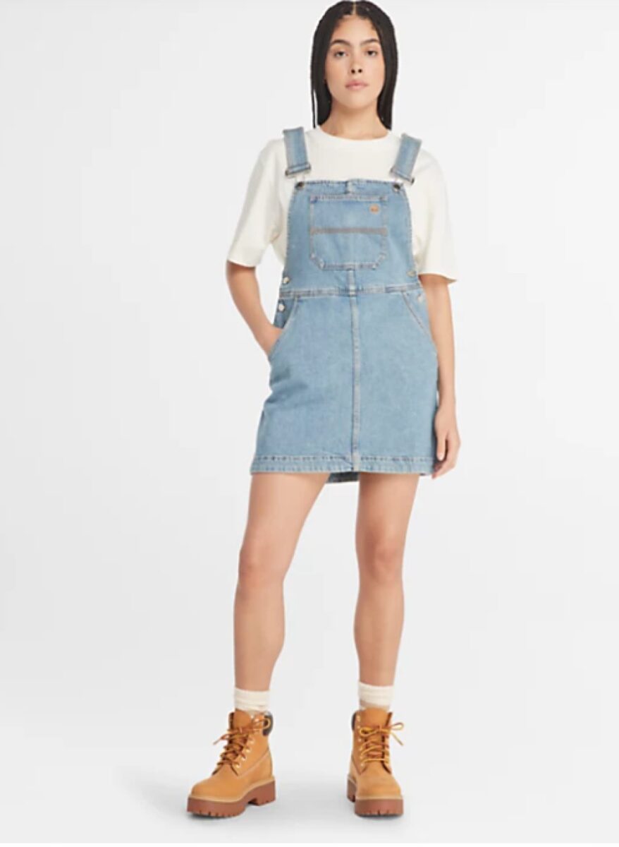 Galleria foto 'Salopette di Jeans, un must di Primavera: ecco i modelli da non lasciarsi sfuggire…' - foto 1