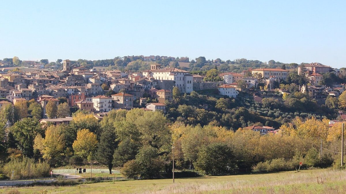 In questo Borgo Umbro potrai vivere un’esperienza incredibile: un vero viaggio nel Tempo!