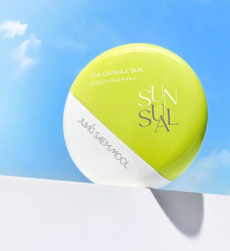 La protezione solare con microcapsule di vitamina C Vita Capsule Sun di Jungsaemmool.