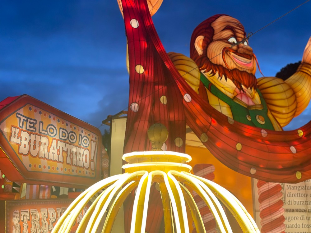 Galleria foto 'This is Wonderland: da Alice a Pinocchio Roma continua a sognare' - foto 2