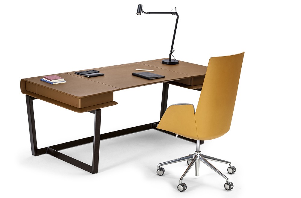 Galleria foto 'Scrivanie e Scrittoi di Design, i più belli per la zona Home working' - foto 8