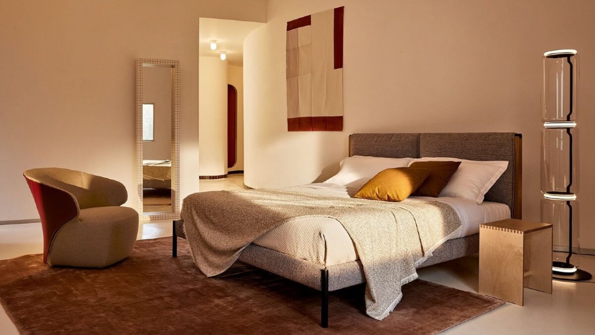 Gli specchi di design più belli per arredare la tua camera da letto