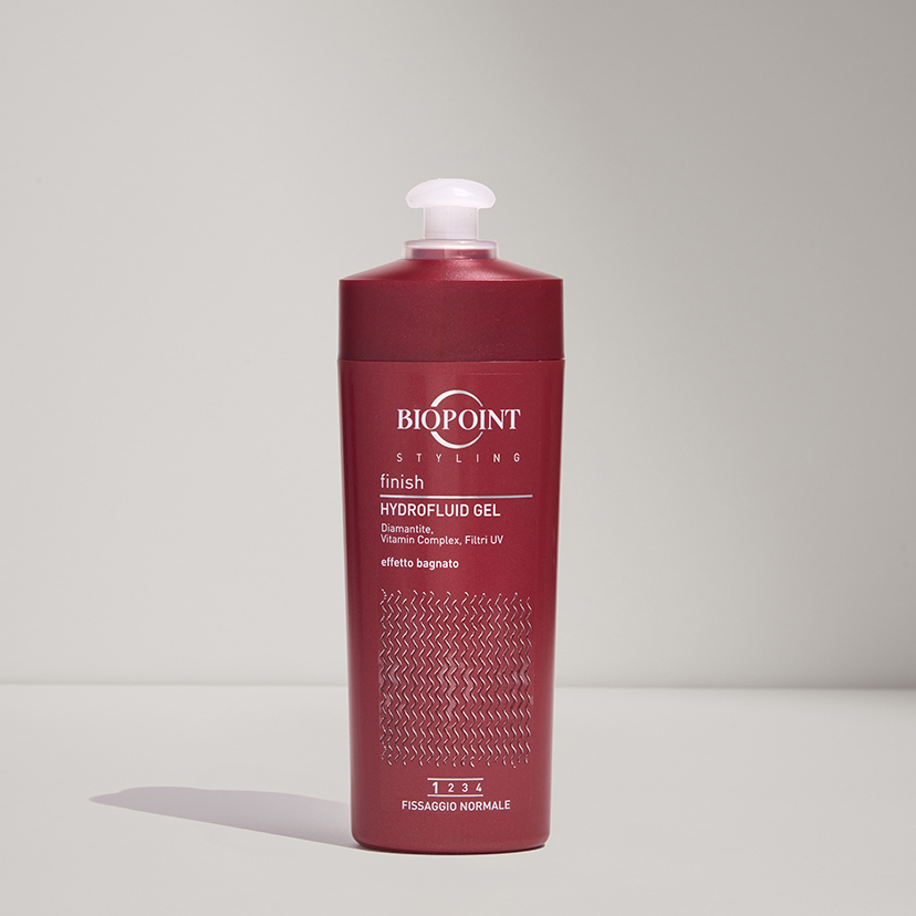 Wet Look: come creare l’effetto bagnato perfetto con i prodotti giusti Wet Look: come creare l’effetto bagnato perfetto con i prodotti giusti