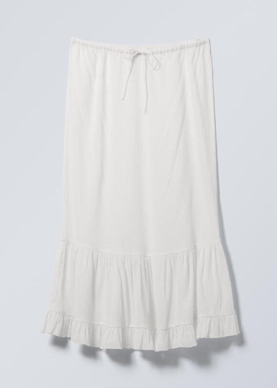 Galleria foto 'La Gonna bianca sarà il vostro “mai più senza” dei prossimi mesi' - foto 7