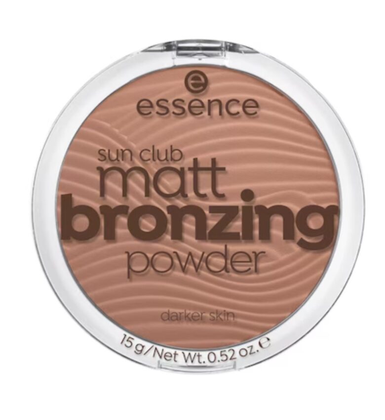 Sun Club Matt Bronzing Powder di Essence