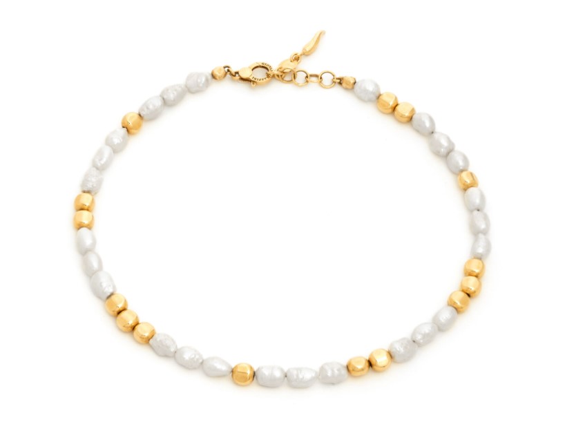 Galleria foto '7 Gioielli originali e di tendenza che svolteranno i tuoi look di stagione' - foto 8