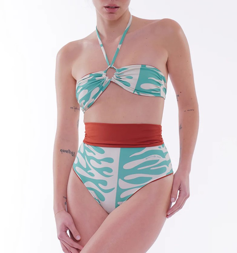 Galleria foto 'Comodi e dal fascino vintage, i Bikini a vita alta conquistano proprio tutte!' - foto 6