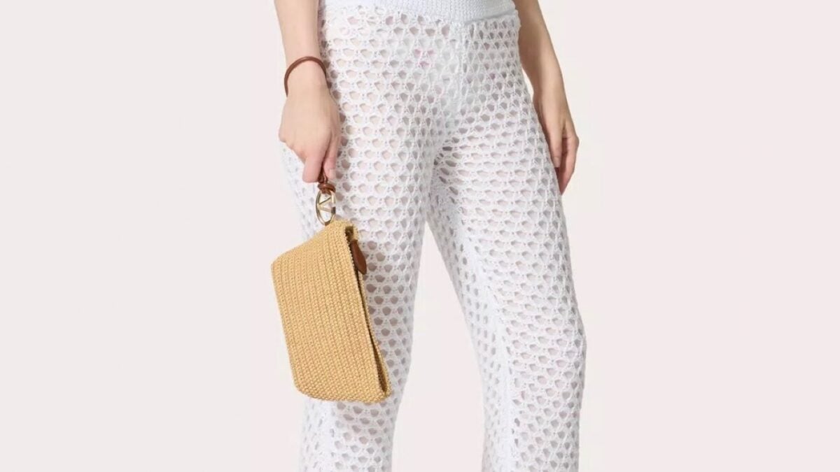 Pochette da polso, l’accessorio must have dell’estate