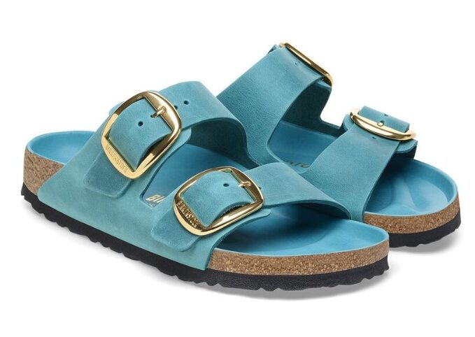 Galleria foto 'Per look estivi freschi ed eleganti punta tutto su questo colore!' - foto 5