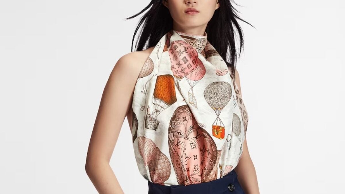 4 Foulard da acquistare subito per ricreare l’affascinante look di Ilary Blasi