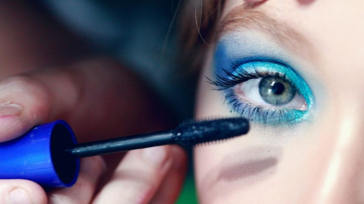 L’Ombretto Frosted è la tendenza make Up occhi più “hot” dell’Estate 2024