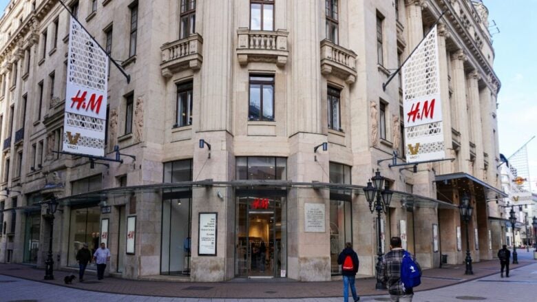 La Gonna di paillettes di H&M per party look sfavillanti e alla moda!