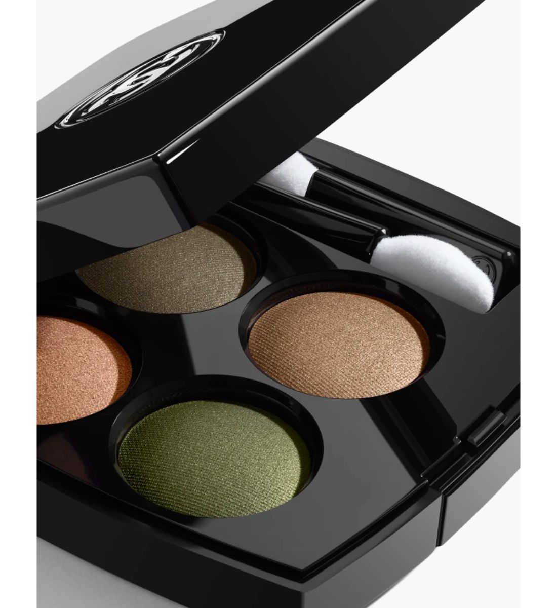 Galleria foto 'Compatte e multicolor: ecco 10 palette occhi da portare in vacanza' - foto 9