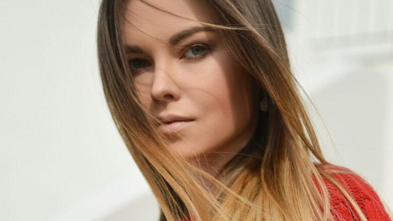 Dimmi che tono ha la tua pelle e ti dirò il colore di Capelli più giusto per Te… Dimmi che tono ha la tua pelle e ti dirò il colore di Capelli più giusto per Te…