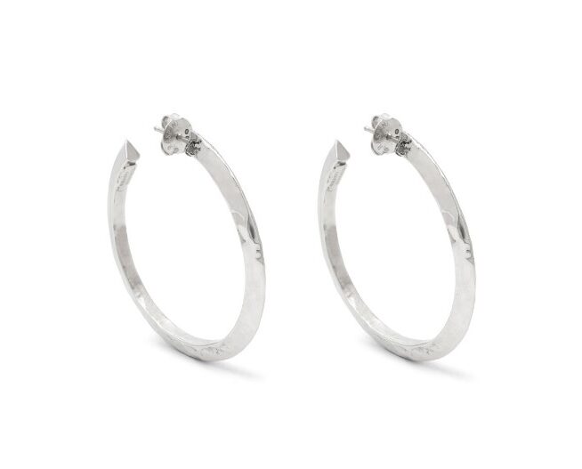 Galleria foto 'Gli Orecchini a Cerchio più cool dell’autunno 2024' - foto 6