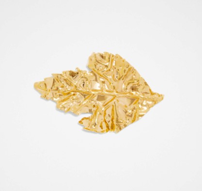 Galleria foto 'Il ritorno della Spilla, l’accessorio più raffinato dell’Autunno' - foto 3