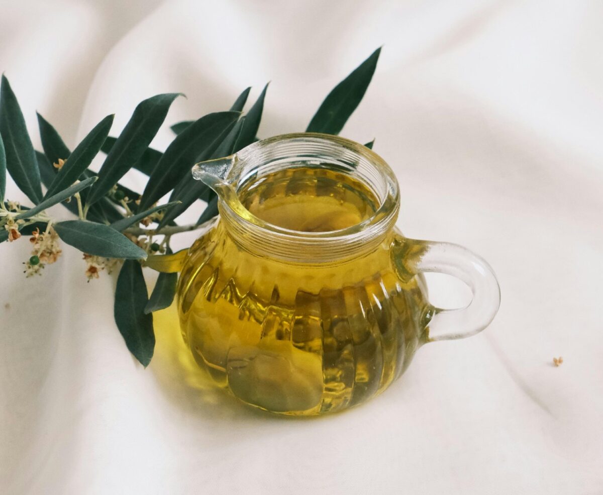 Galleria foto 'Le migliori Maschere Fai da Te per rigenerare i Capelli dopo l’estate' - foto 2