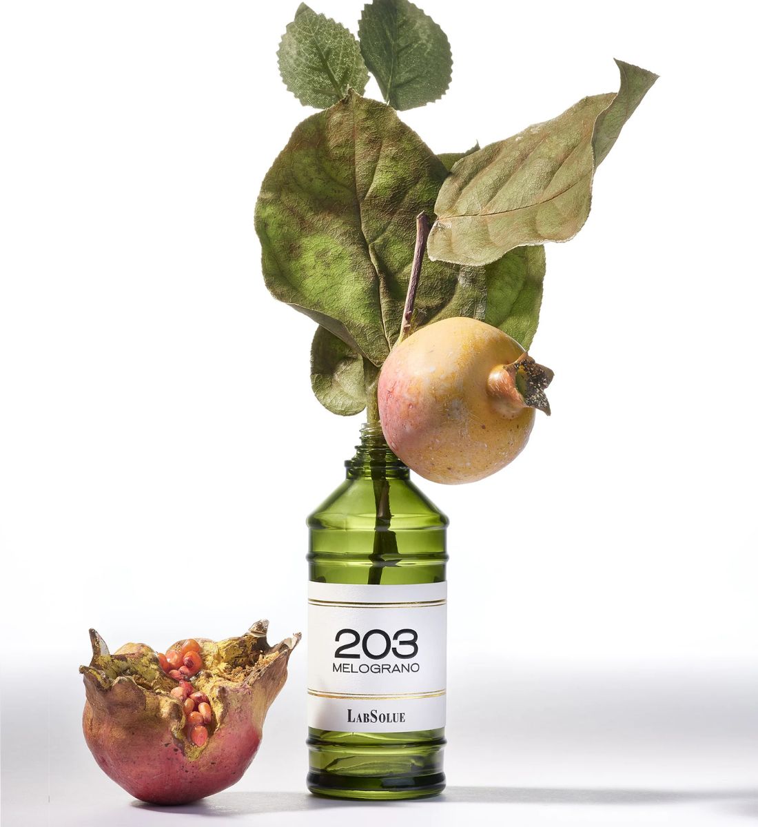 Galleria foto 'Fruttati ed energizzanti: i profumi al melograno da provare' - foto 5