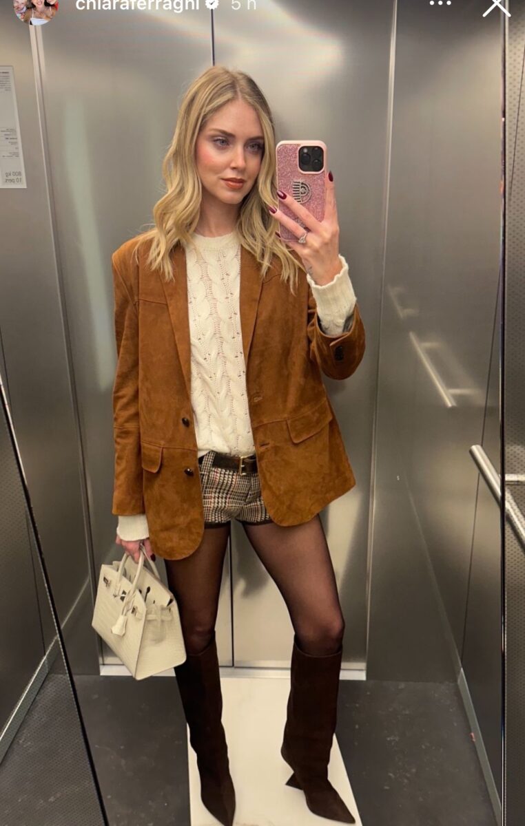 Chiara Ferragni, gli shorts Tartan sono un Must Have della stagione Chiara Ferragni, gli shorts Tartan sono un Must Have della stagione