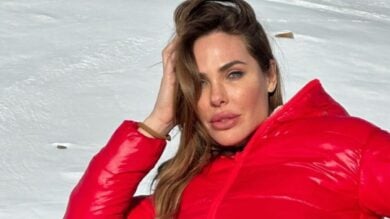 Ilary Blasi sfoggia un look casual-chic prima della nuova puntata di The Couple