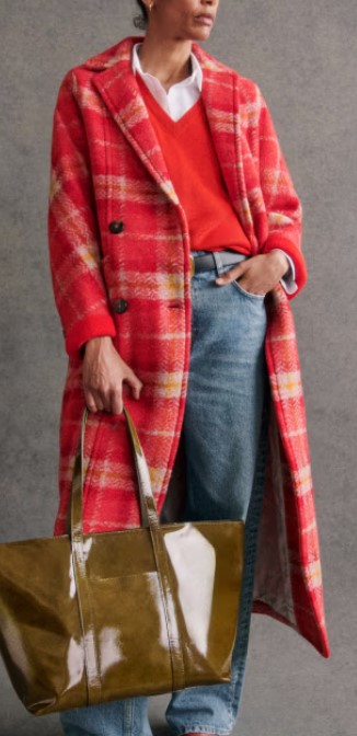 Cappotti a quadri, il capospalla da comprare subito e indossare tutto tutto l’inverno Cappotti a quadri, il capospalla da comprare subito e indossare tutto tutto l’inverno